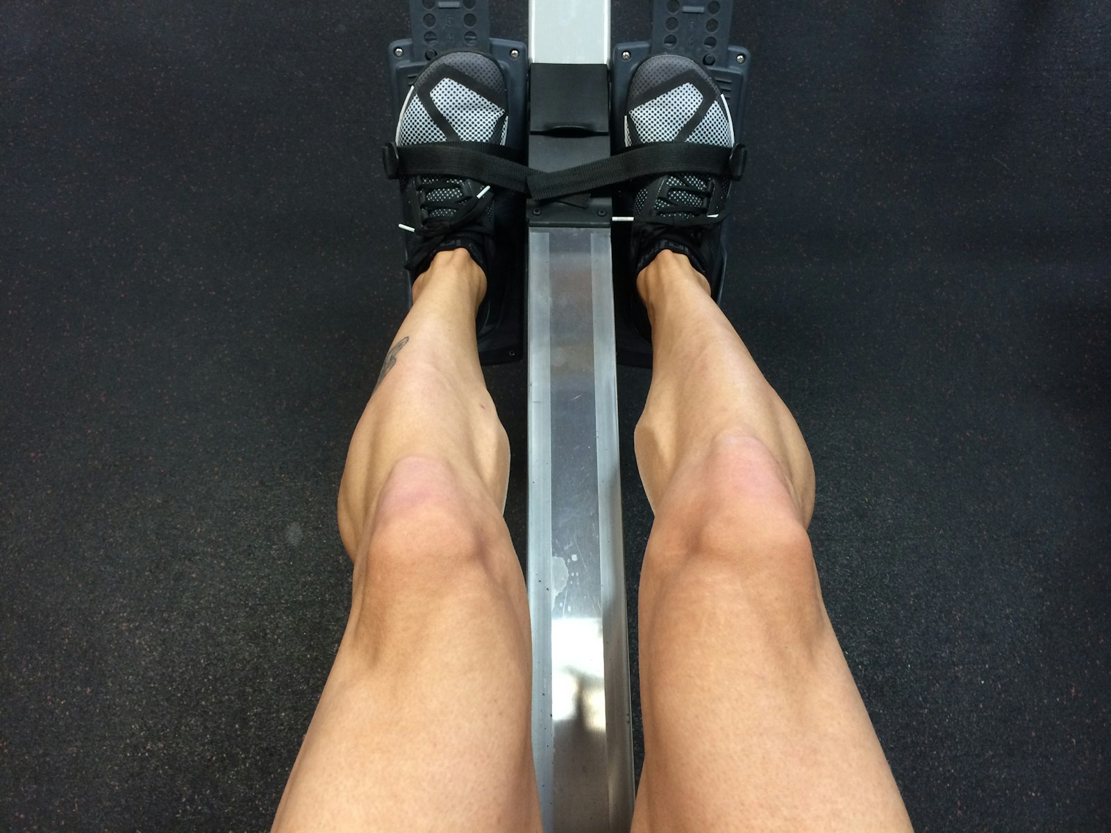 Allenamento HYROX in palestra